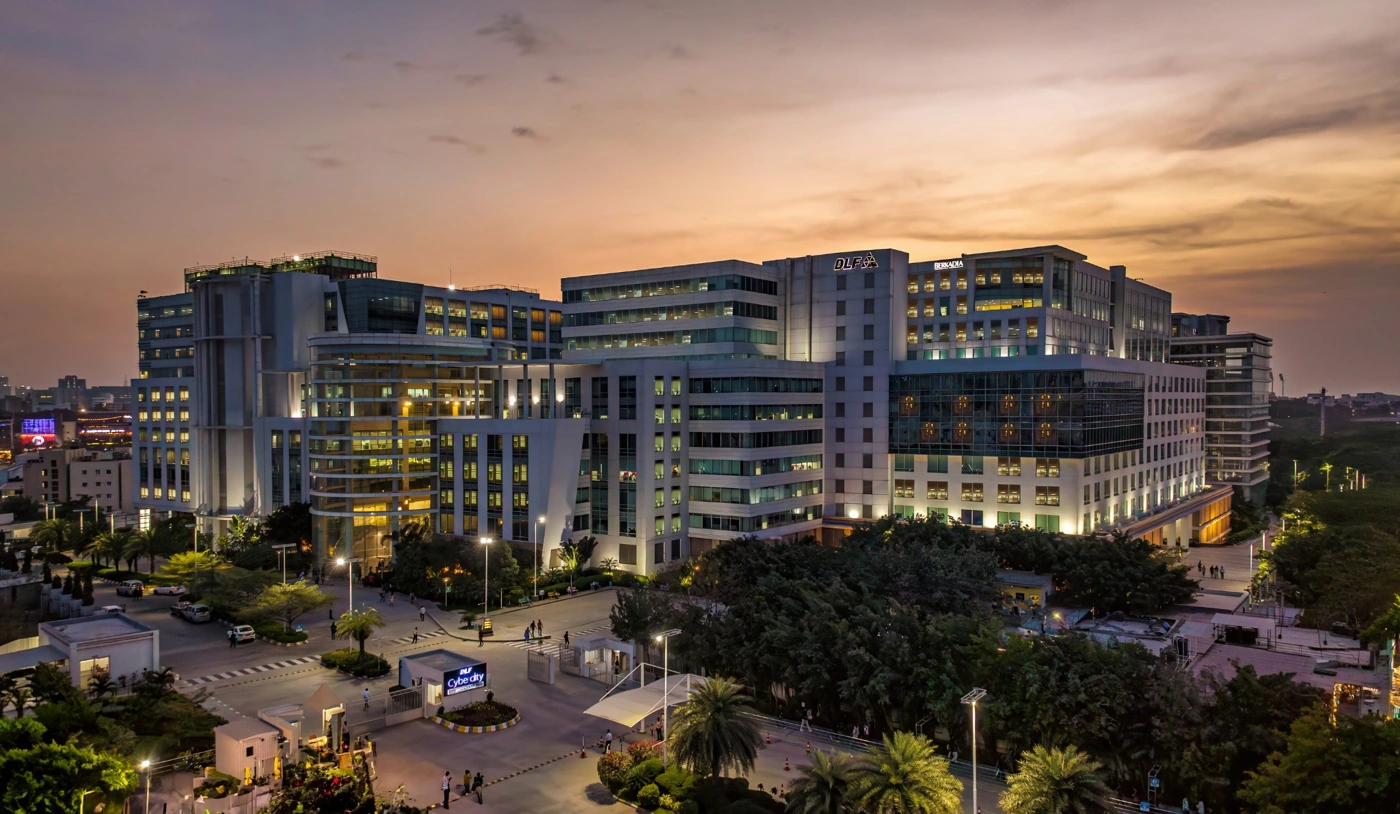 DLF Cybercity, Hyderabad — photograph by Parwez K